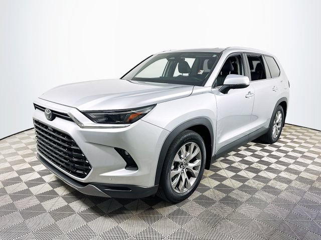 Used 2024 Toyota Grand Highlander FWD image 7