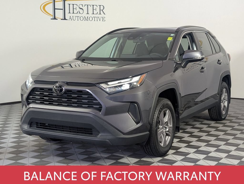 Used 2024 Toyota RAV4 XLE w/ Convenience Package FWD image 4