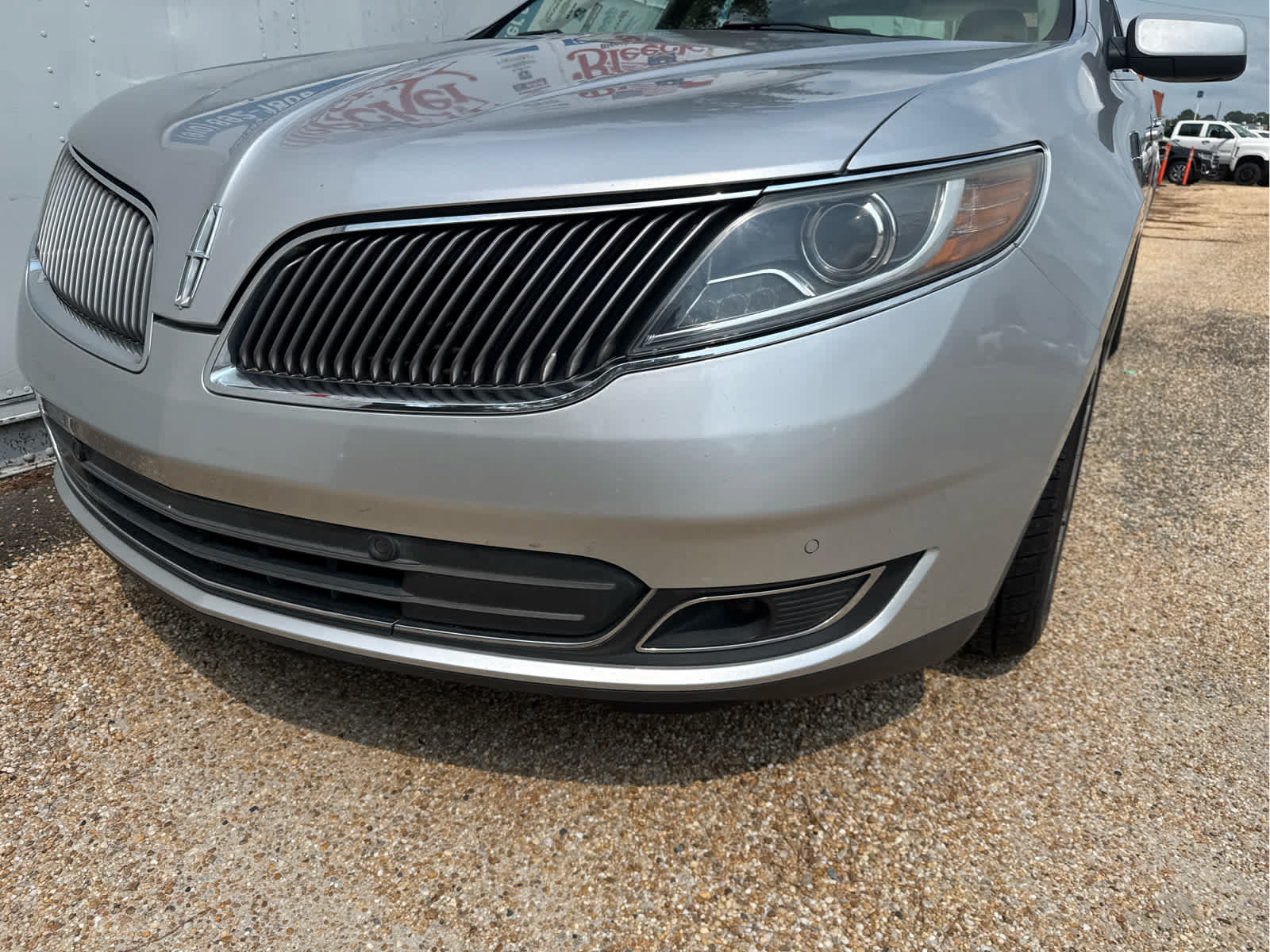 Used 2013 Lincoln MKS FWD image 10
