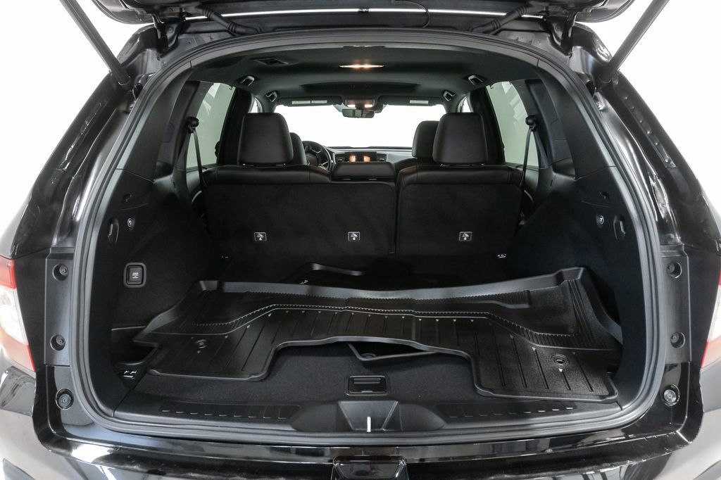 Used 2025 Honda Passport Black Edition image 34