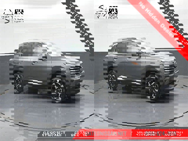 New 2025 Nissan Kicks SV w/ SV Premium Package