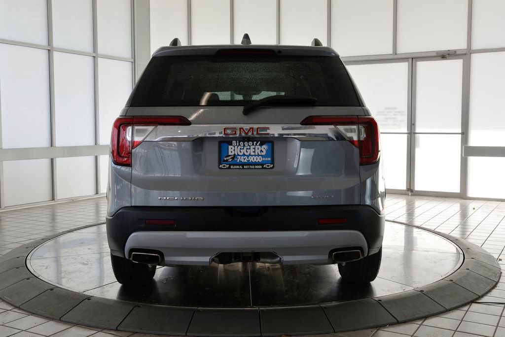 Used 2023 GMC Acadia SLE w/ Driver Convenience Package image 7