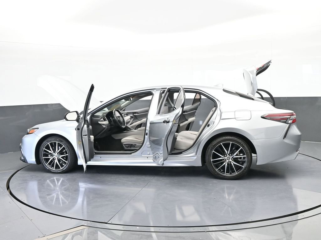 Used 2022 Toyota Camry SE image 72