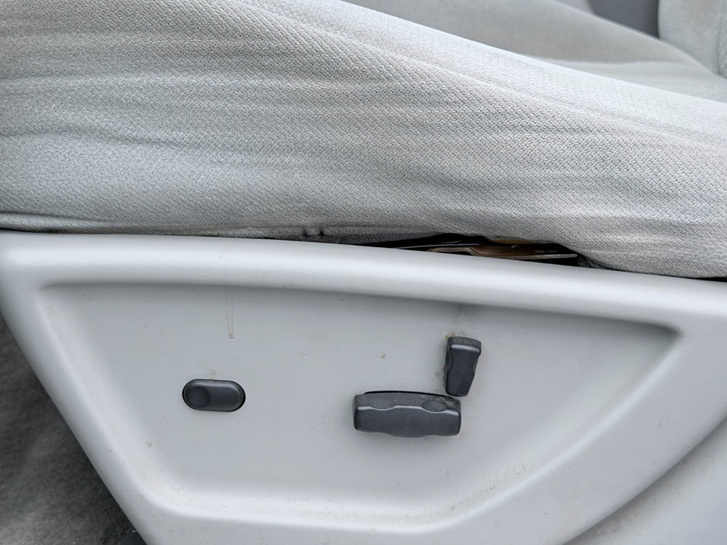 Used 2008 Chevrolet TrailBlazer 2WD w/ Smoker's Package image 17