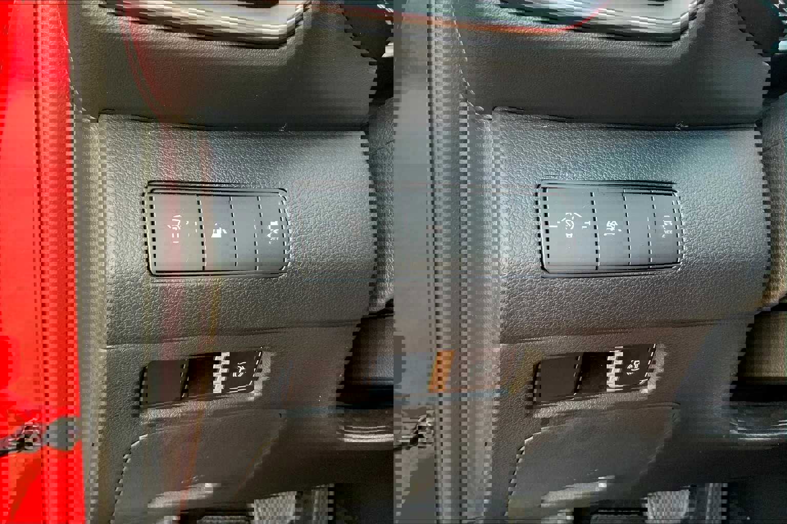 Used 2021 Hyundai Santa Fe SEL image 32