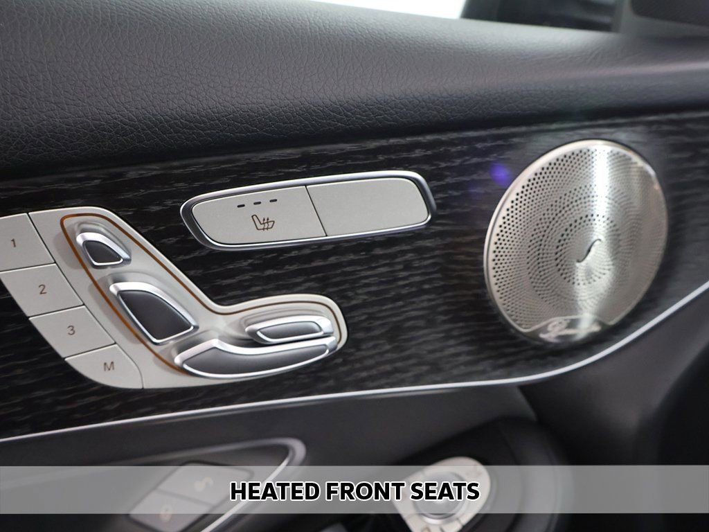 Used 2021 Mercedes-Benz GLC 300 4MATIC w/ Multimedia Package image 7