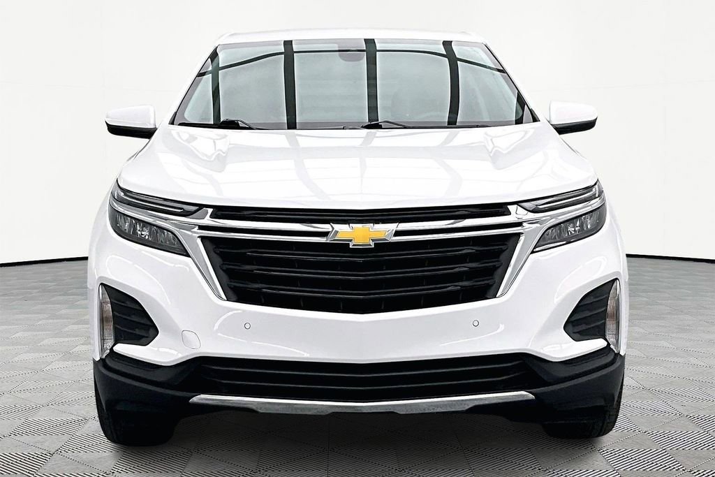 Used 2024 Chevrolet Equinox LT image 3