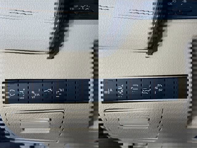 Certified 2018 Toyota Camry XLE w/ Audio Package image 10