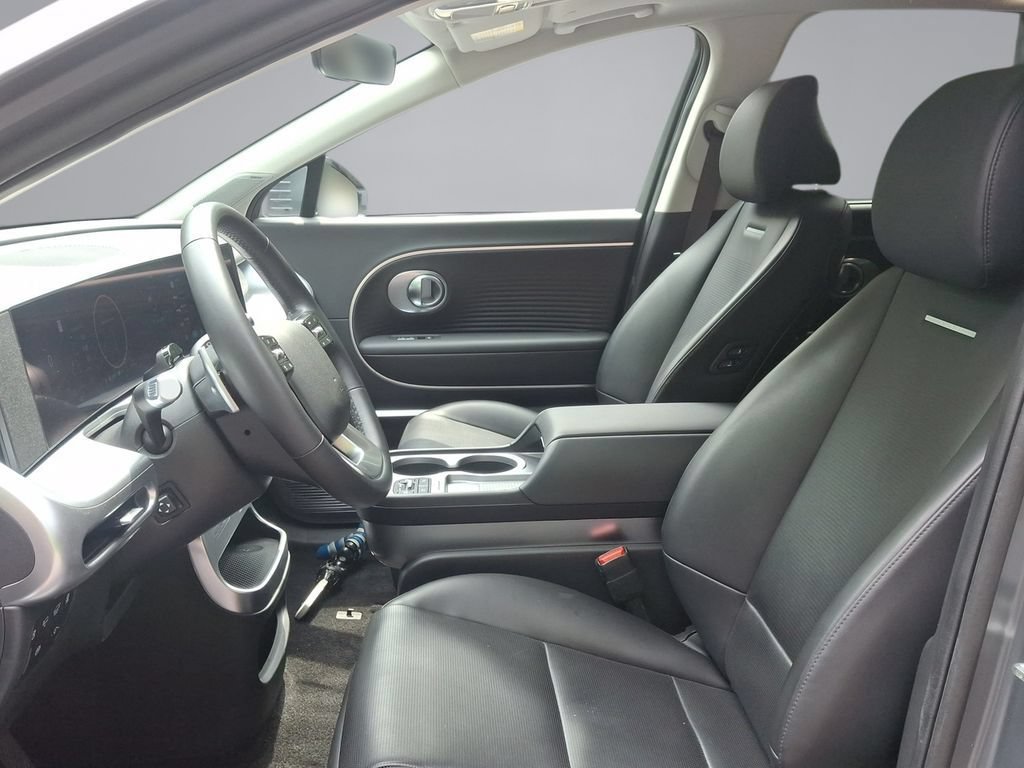 Used 2026 Hyundai Ioniq 9 Limited AWD/4WD image 11