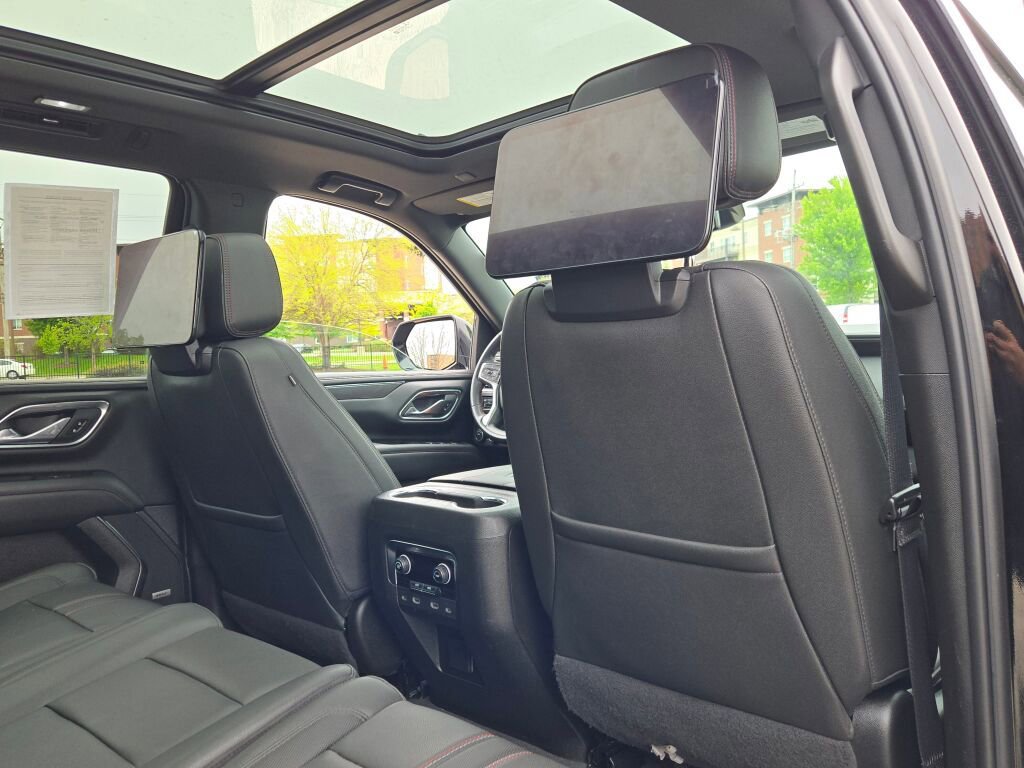 Used 2023 Chevrolet Tahoe RST AWD/4WD image 10