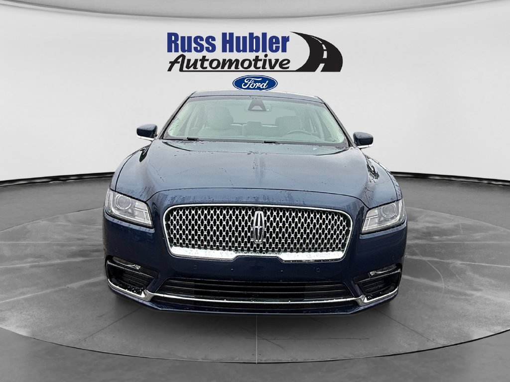Used 2017 Lincoln Continental Select w/ Climate Package FWD image 10