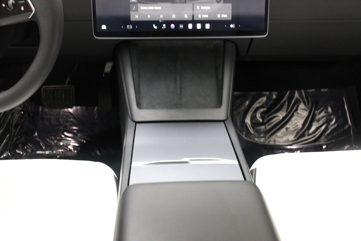 Used 2024 Tesla Model 3 Long Range RWD image 43