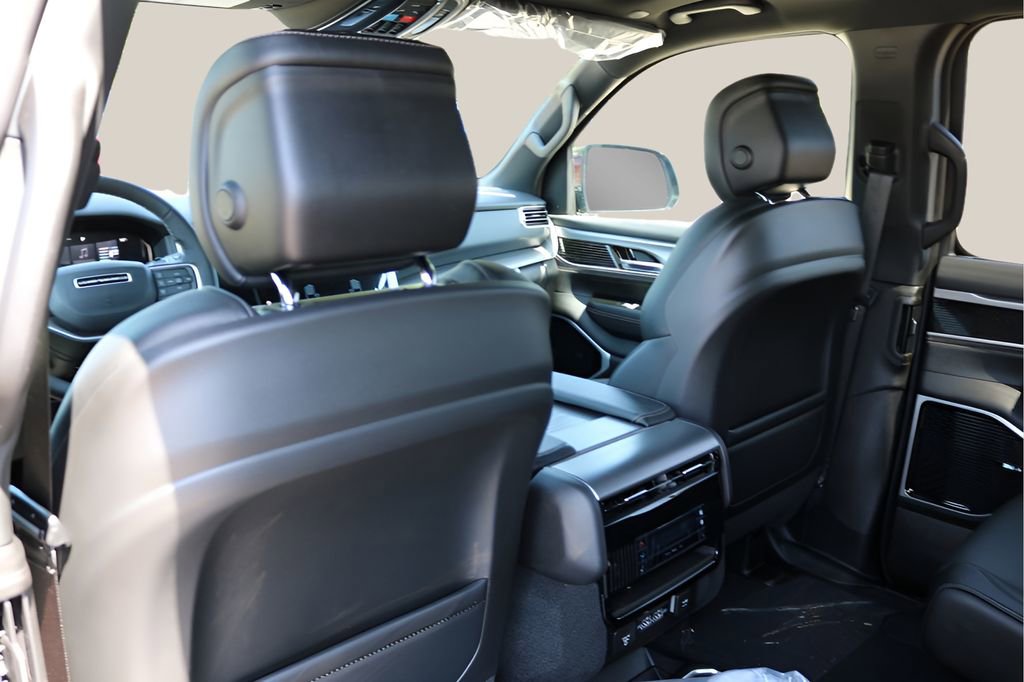New 2026 Jeep Grand Wagoneer Limited AWD/4WD image 15