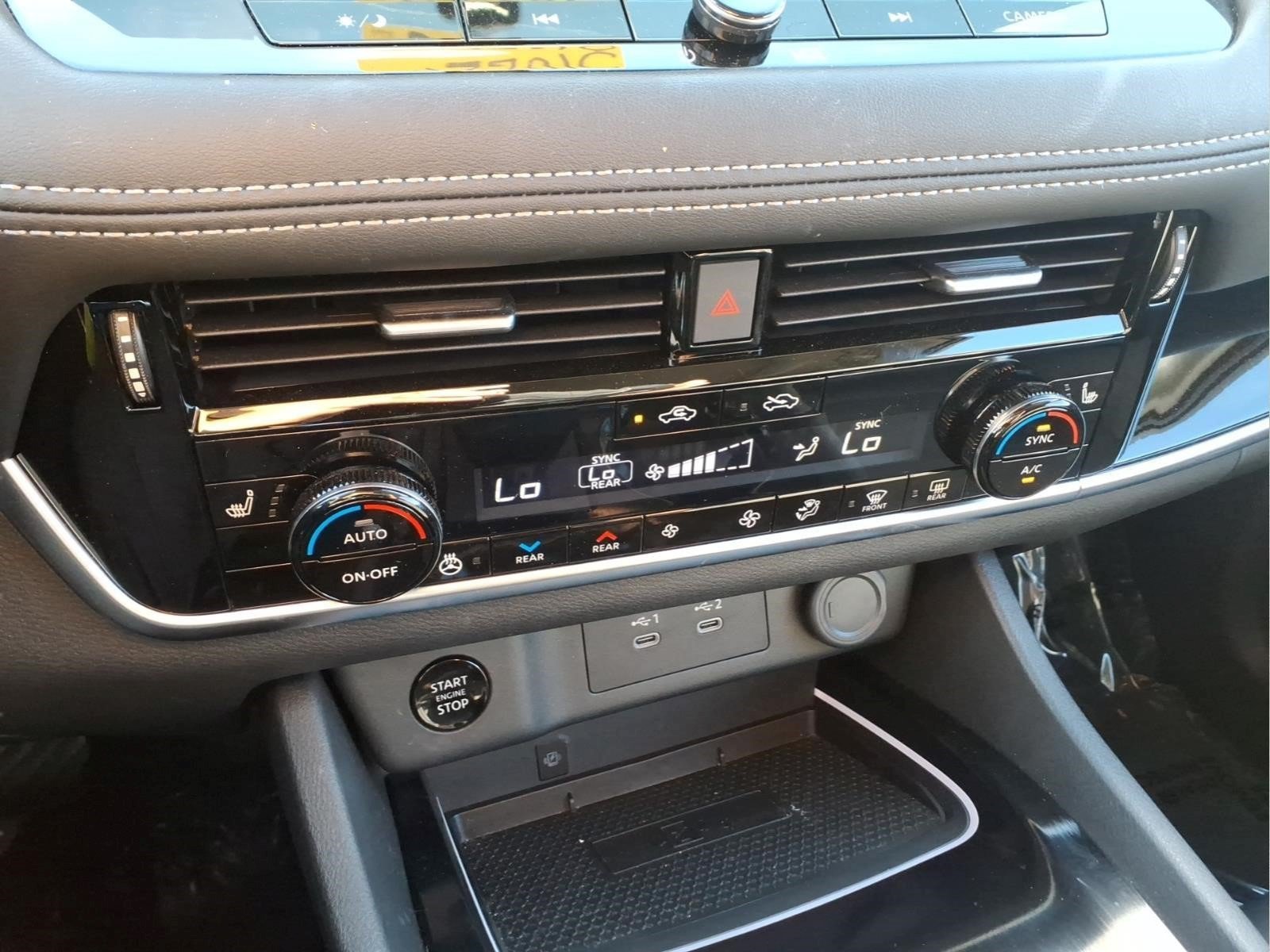 Certified 2025 Nissan Rogue SL w/ Tech Package AWD/4WD image 20