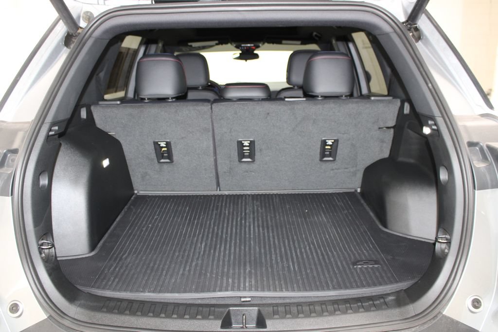 Used 2026 Chevrolet Equinox RS FWD image 26