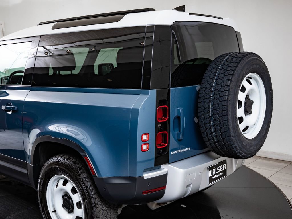 Used 2023 Land Rover Defender 90 S AWD/4WD image 19