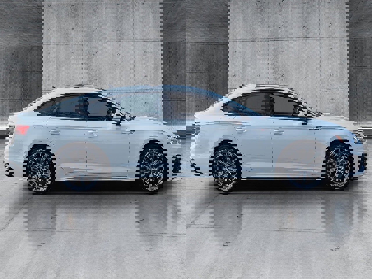 Used 2025 Audi A5 2.0T Premium Plus image 7