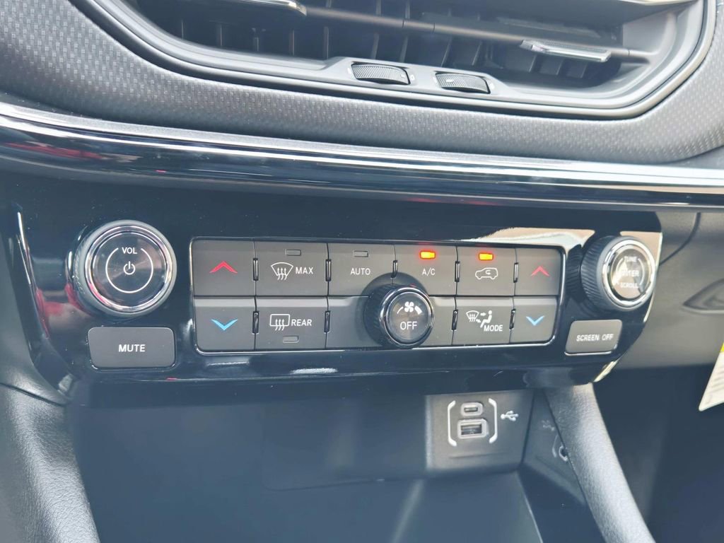 New 2026 Jeep Compass Limited AWD/4WD image 24