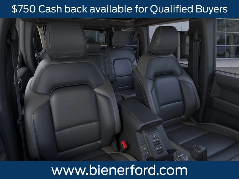 New 2026 Ford Bronco Outer Banks image 12