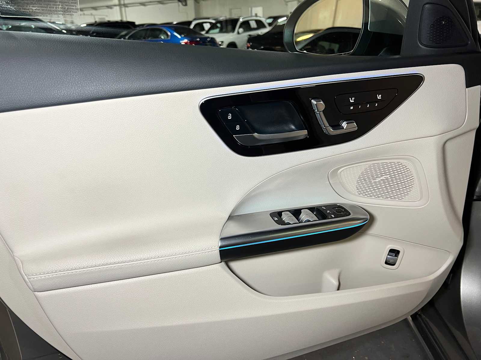 Used 2023 Mercedes-Benz C 300 4MATIC Sedan image 21