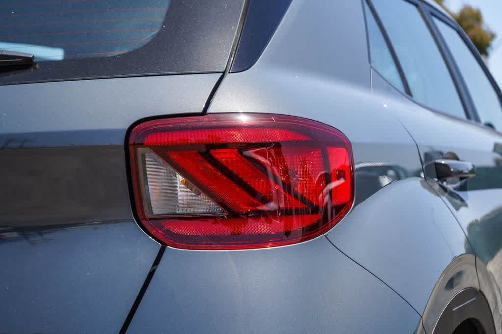 New 2026 Hyundai Venue SEL FWD image 7