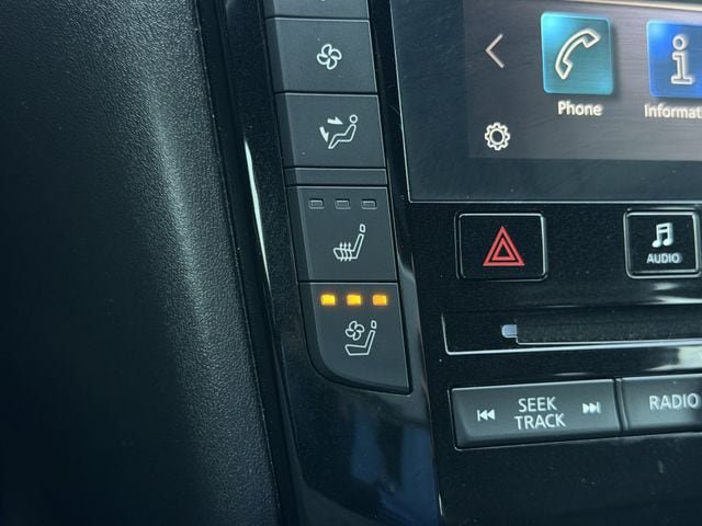 Used 2023 INFINITI QX55 Sensory w/ Lighting Package AWD/4WD image 19