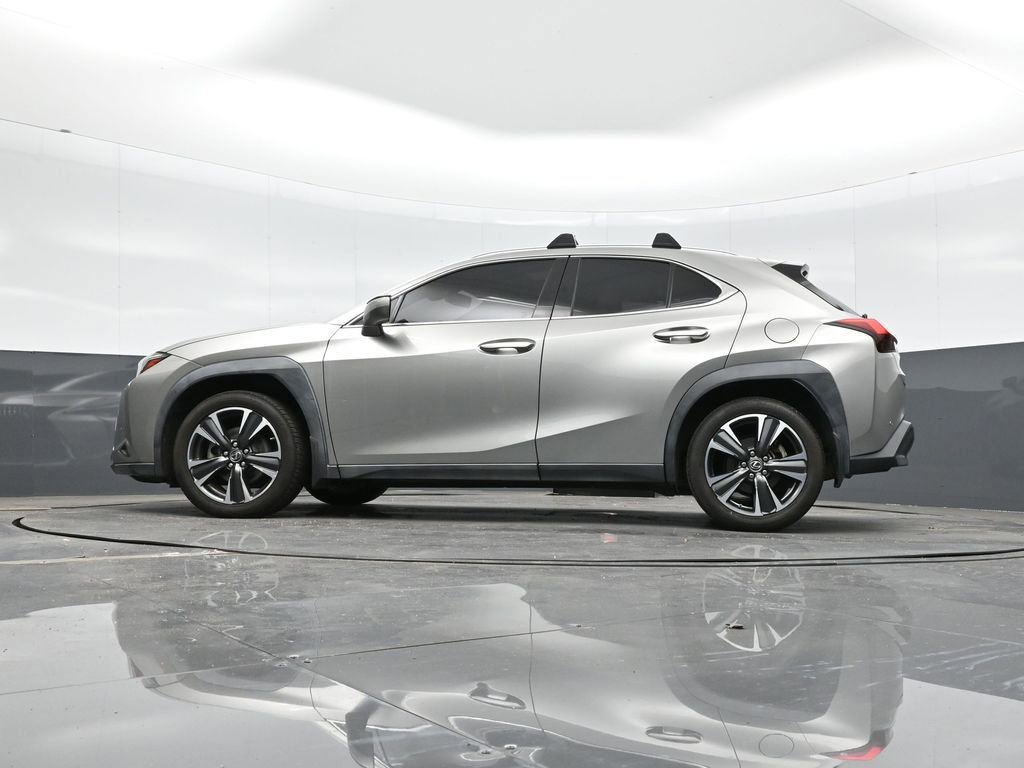 Used 2019 Lexus UX 200 w/ Premium Package image 37