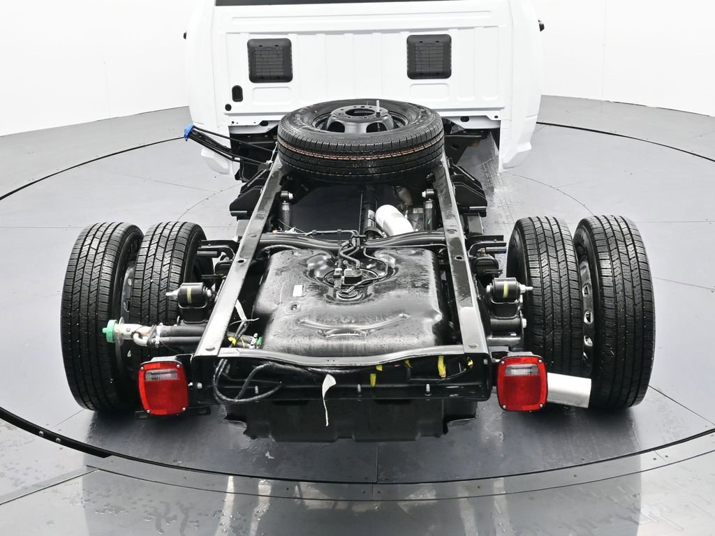 New 2026 RAM 3500 Tradesman w/ Chrome Appearance Group image 18