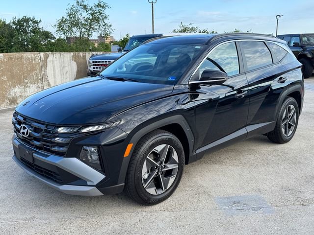 Used 2025 Hyundai Tucson SEL FWD image 12