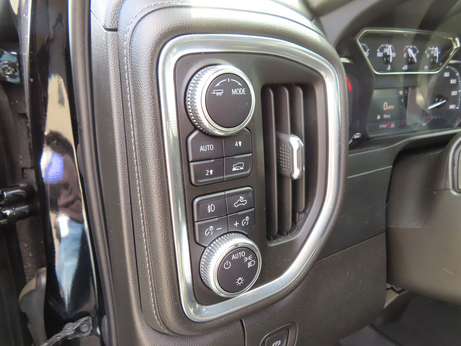 Used 2022 GMC Sierra 1500 Elevation AWD/4WD image 17