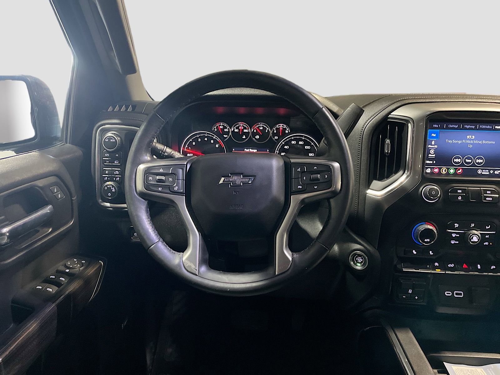 Used 2022 Chevrolet Silverado 1500 RST w/ Convenience Package II AWD/4WD image 22