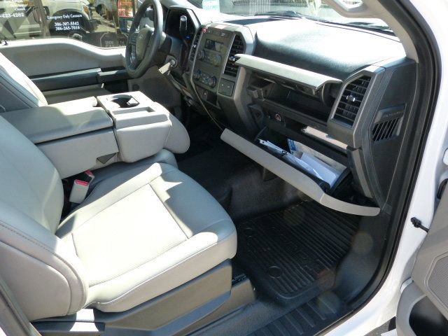 Used 2017 Ford F450 XL w/ Snow Plow Prep Package image 40