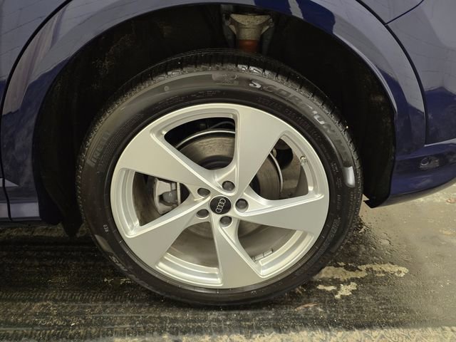 Used 2025 Audi Q5 Prestige image 10