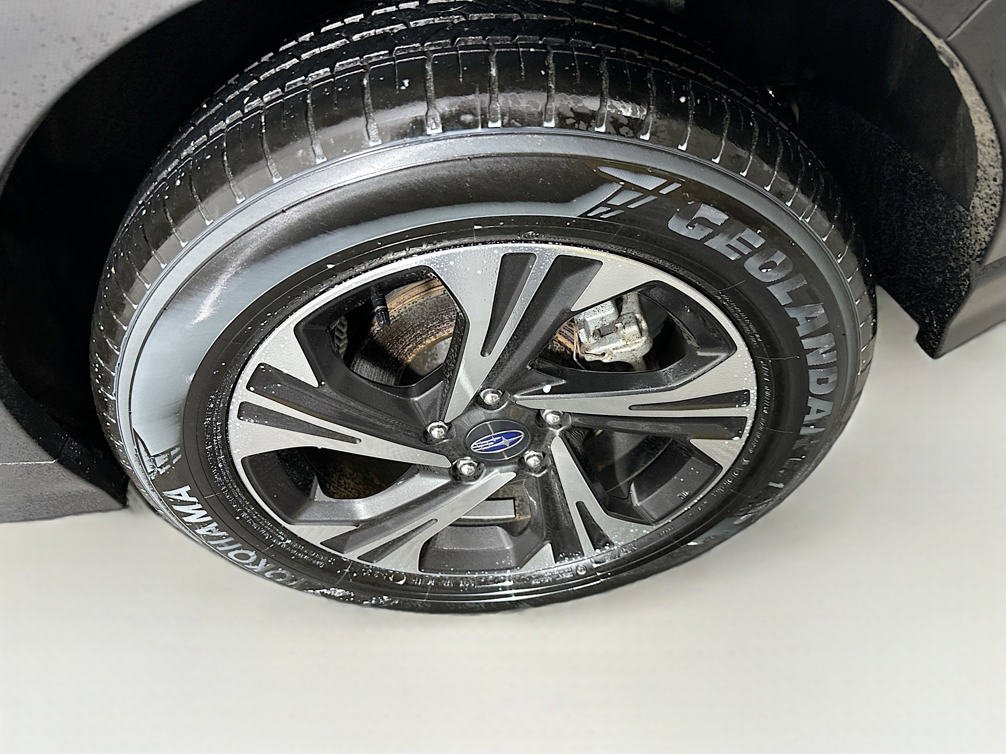 Used 2024 Subaru Crosstrek 2.0i Premium image 11