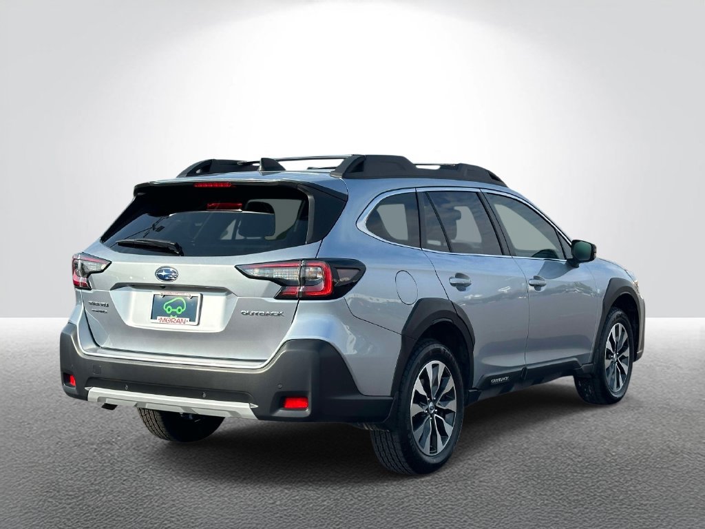 Used 2024 Subaru Outback Limited AWD/4WD image 4