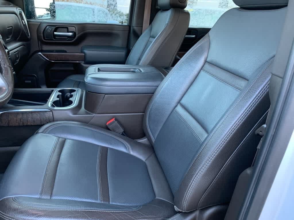 Certified 2022 GMC Sierra 2500 Denali w/ Denali Ultimate Package AWD/4WD image 17