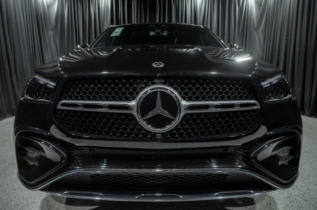 New 2026 Mercedes-Benz GLE 450 4MATIC Coupe image 2