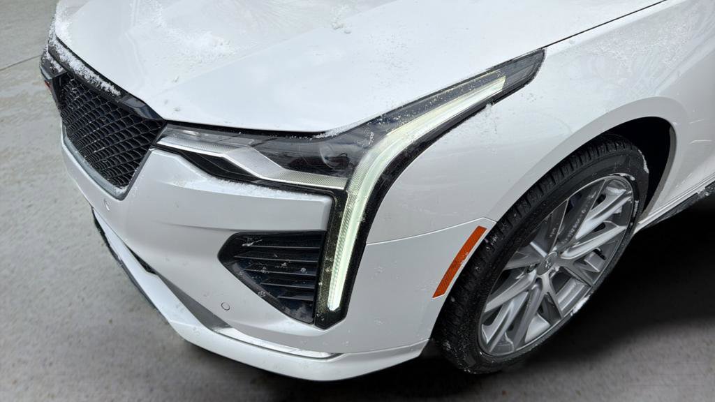 Used 2020 Cadillac CT4 Sport w/ Climate Package image 10