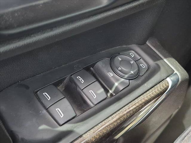 Used 2019 Chevrolet Silverado 1500 LT w/ Texas Edition RWD image 13