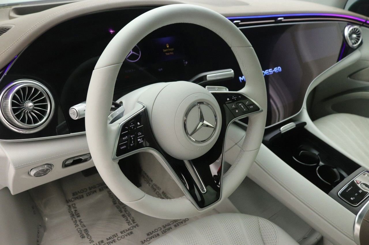 Certified 2023 Mercedes-Benz EQS 580 4MATIC Sedan image 17