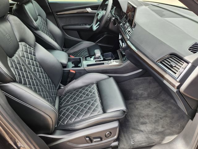 Used 2023 Audi SQ5 Premium Plus w/ Premium Plus Package image 12