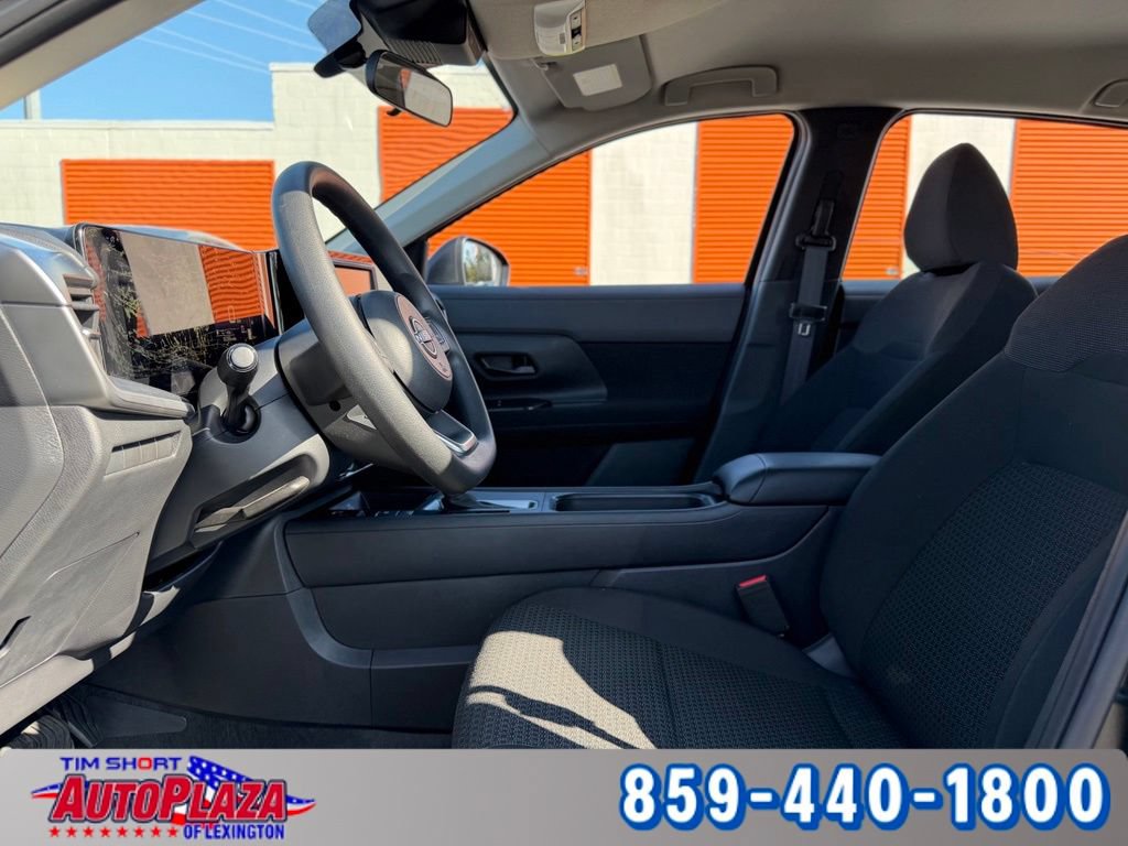 Used 2025 Nissan Kicks S AWD/4WD image 27