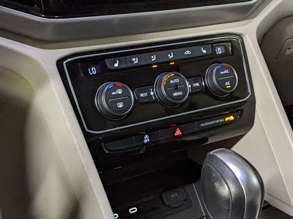 Certified 2023 Volkswagen Atlas SE AWD/4WD image 18
