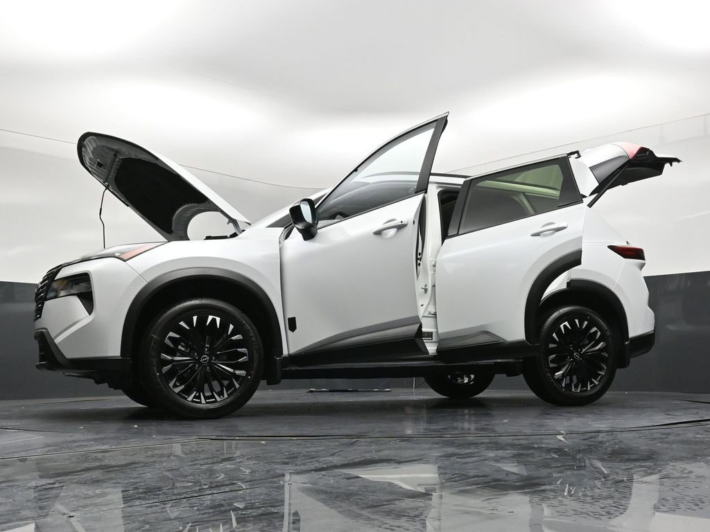 New 2026 Nissan Rogue SV AWD/4WD image 37