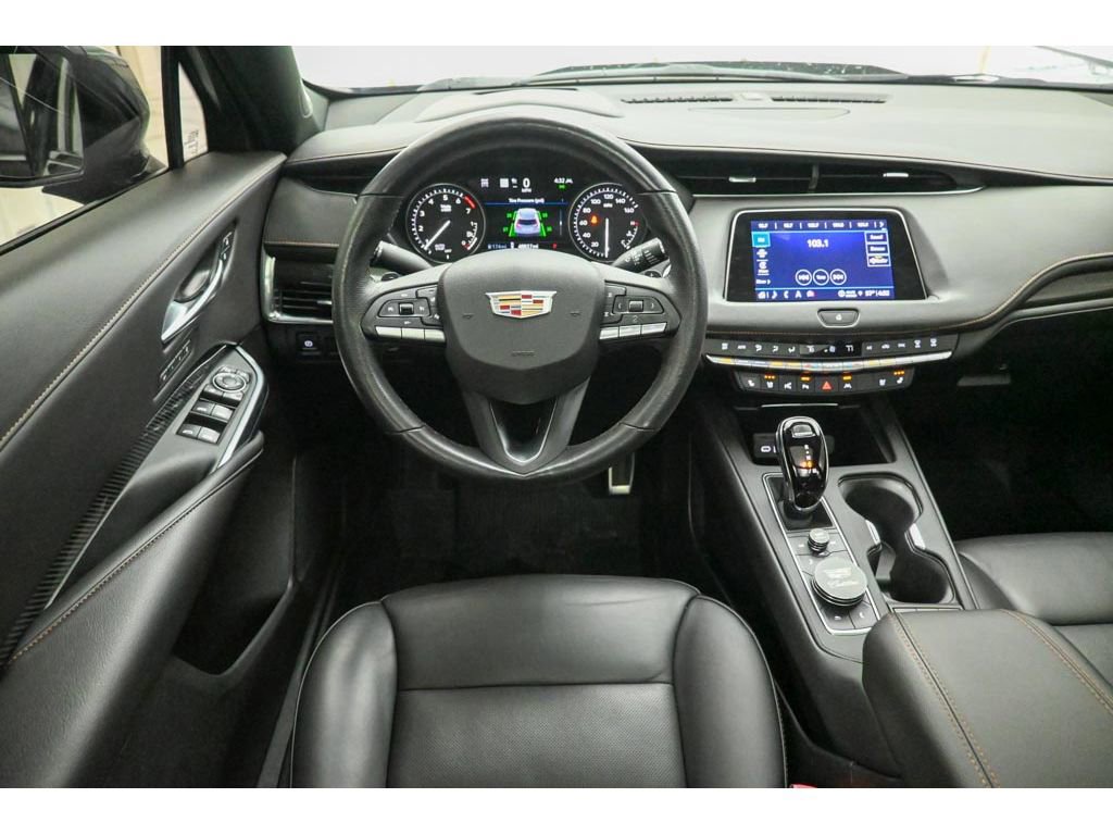 Used 2023 Cadillac XT4 Sport w/ LPO, ONYX Package image 28