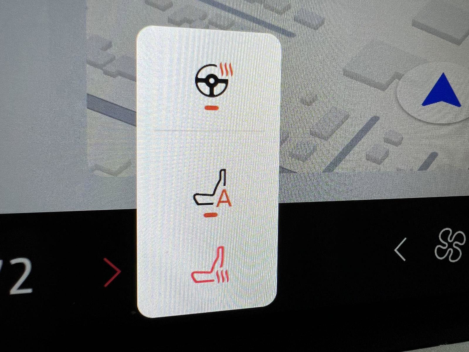 Used 2025 Ford Explorer ST-Line w/ ST-Line Street Pack AWD/4WD image 33