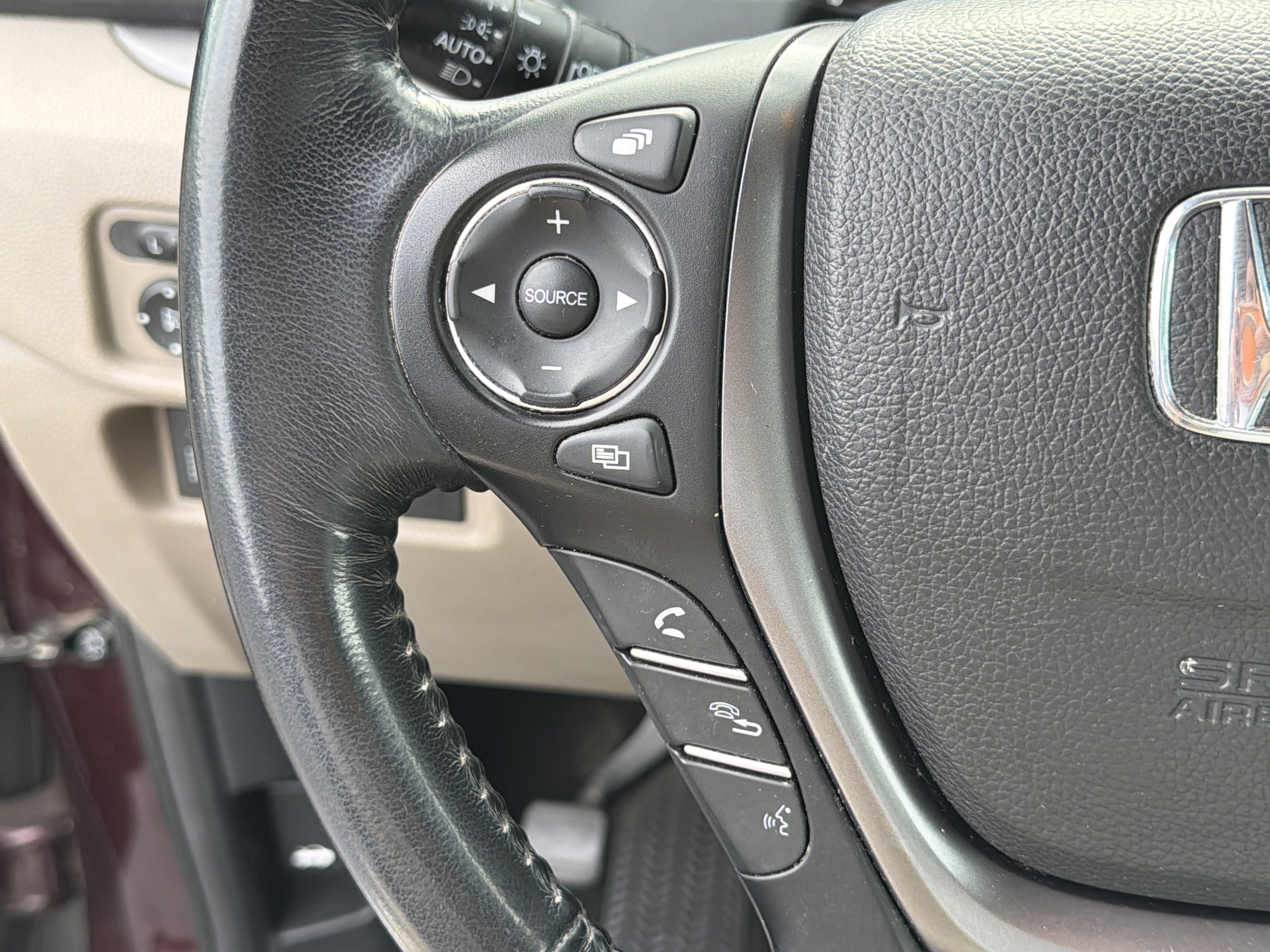 Used 2017 Honda Pilot EX-L image 23