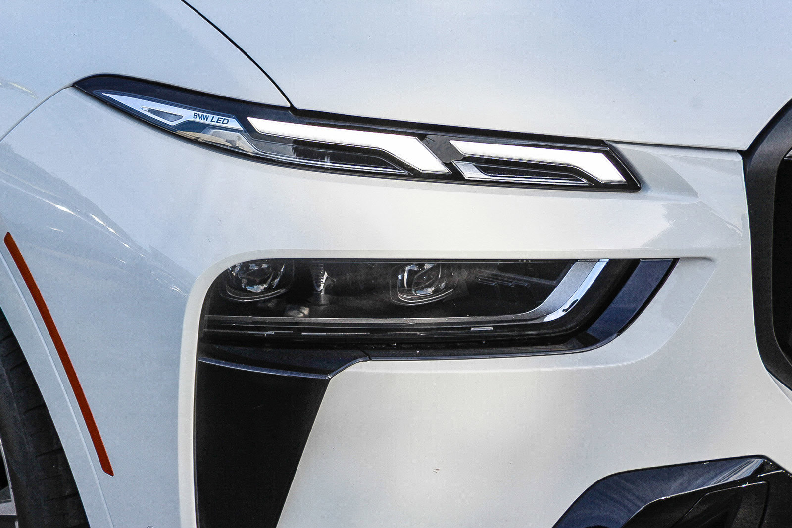 New 2026 BMW X7 xDrive40i w/ M Sport Package image 8