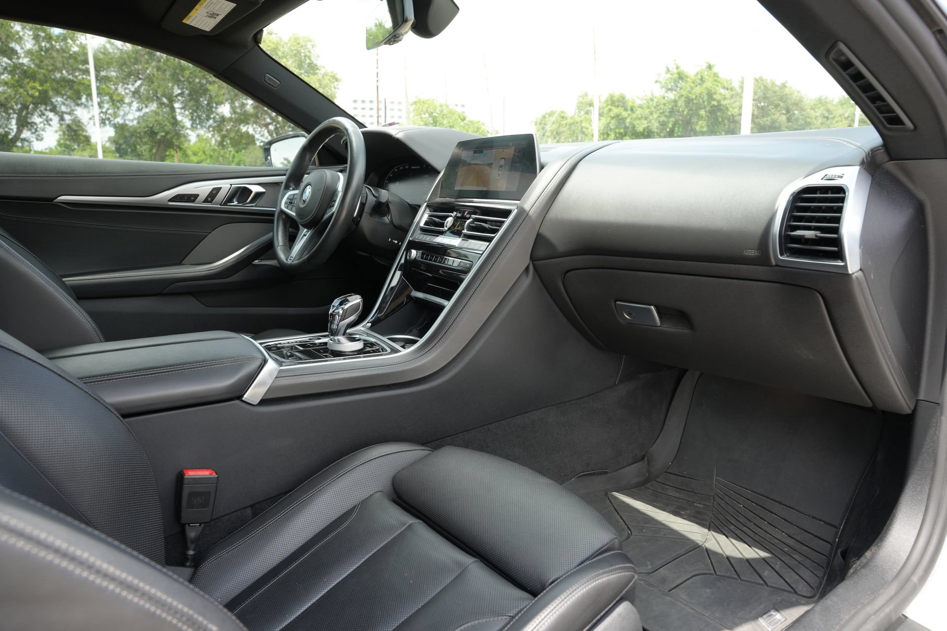 Used 2021 BMW M850i xDrive Coupe w/ Driving Assistance Package AWD/4WD image 24