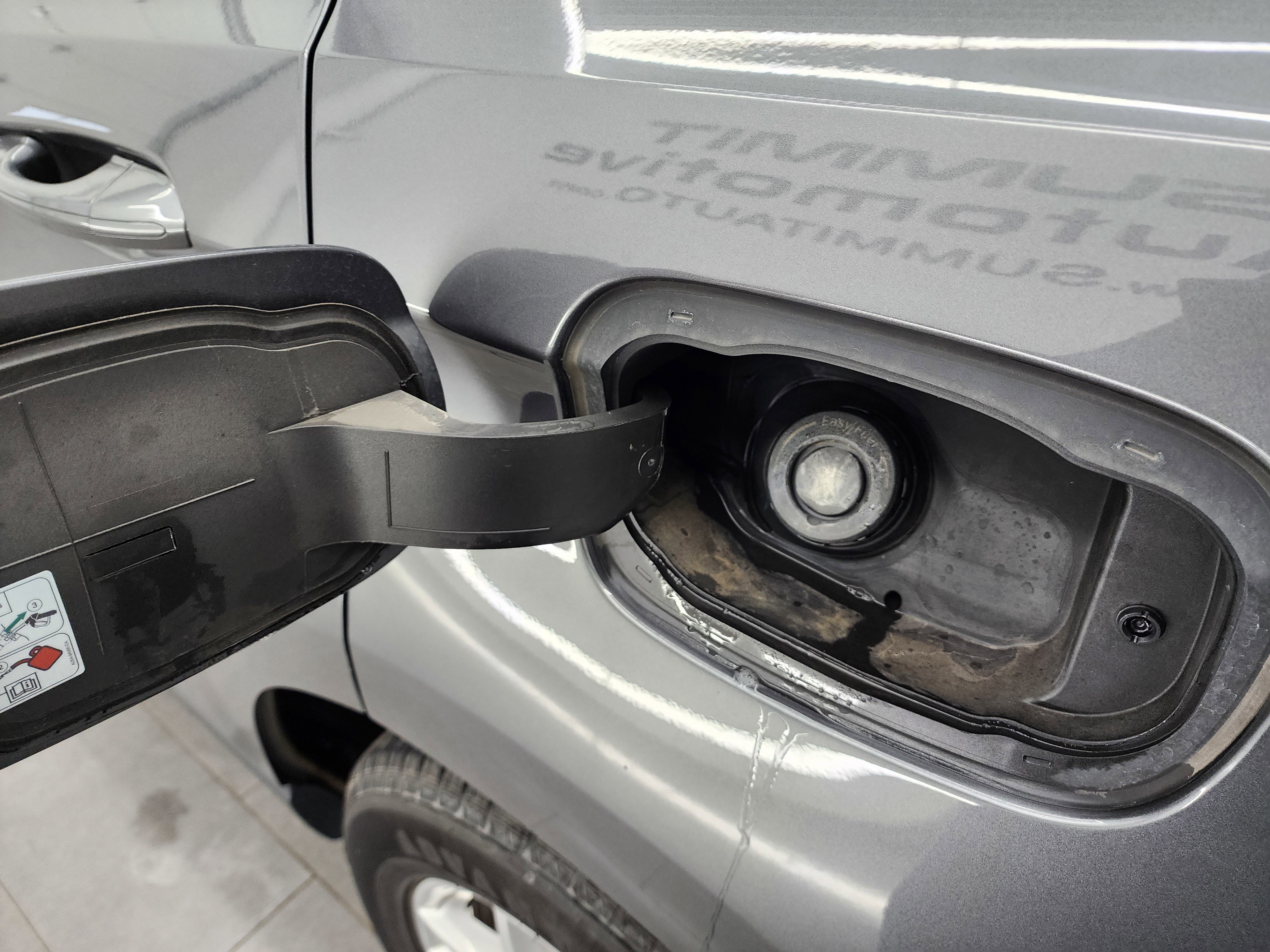 Used 2024 Ford Edge SEL image 30